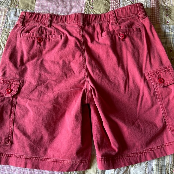 Men’s St. John’s Bay Cargo Shorts‎ 38” Waist - Picture 8 of 9